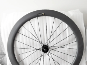 Ruedas Superteam D50 carbono perfil 50mm.